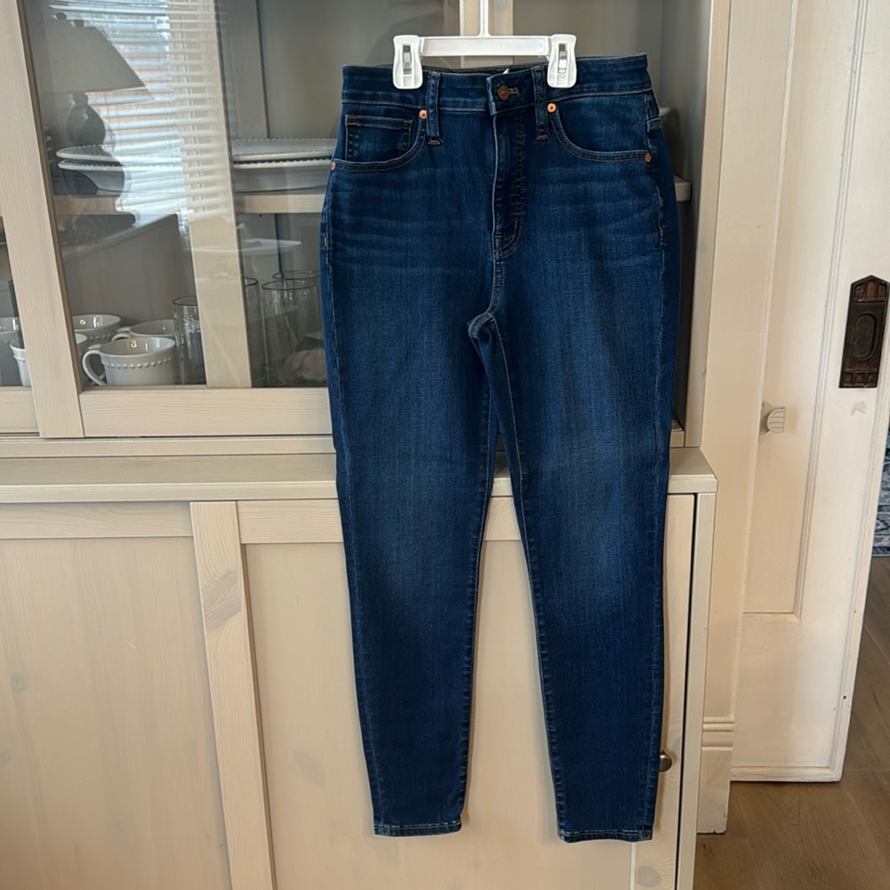 Madewell curvy high rise skinny jeans. Size 26